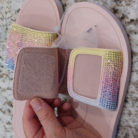 Michael Kors MK Sequined Rainbow Embellished Slide Sandal Women’s Size 9 W/Flaw - Picture 10 of 15